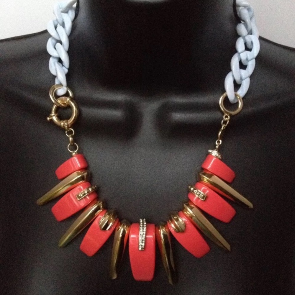 BCBGENERATION NECKLACE COLLAR STUDDED GOLD TONED